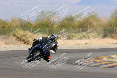 media/Nov-05-2022-SoCal Trackdays (Sat) [[f8d9b725ab]]/Turn 2 (1120am)/